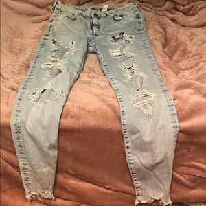 American Eagle Outfitters Light Blue Distressed Skinny Jeans